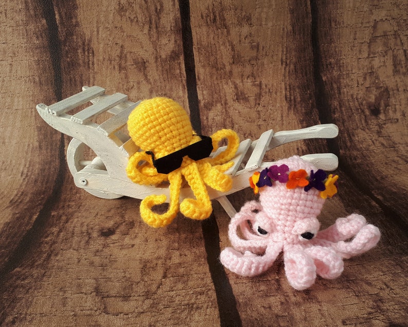 Amigurumi Judgmental octopuses with 3 hats, ax, broom and sunglasses key chain pattern pdf ENG PL image 3