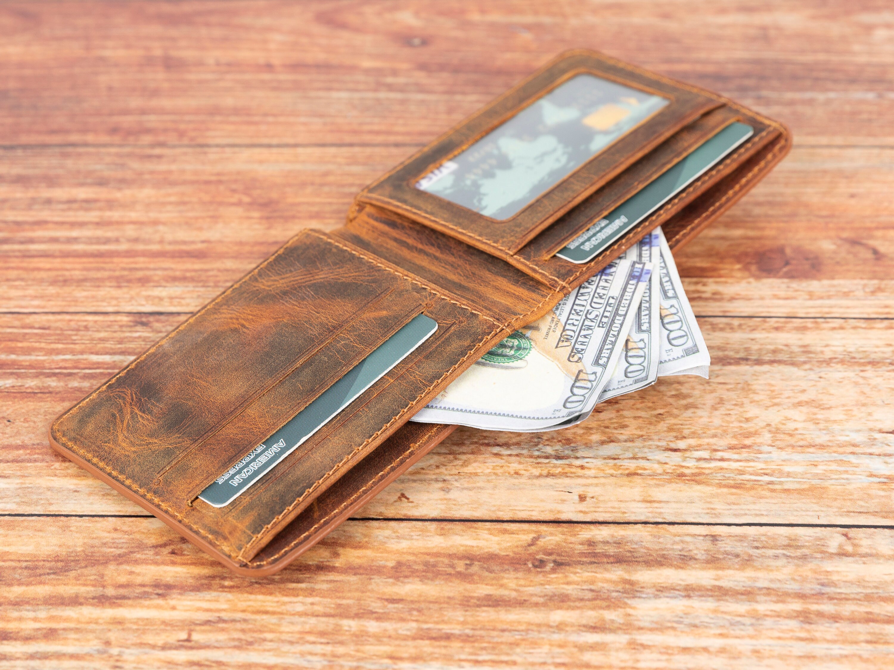 Men's Personalized Engraved Monogrammed Black Leather Wallet - Teals  Prairie & Co.®