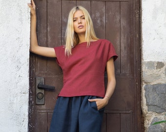Linen Blouse With Short Sleeves And Side Slits LISBON / Linen Top / Red Linen Top