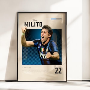 Póster Vibraciones retro de Diego Milito | Leyenda del Inter de Milán | Tamaños A3 y A4 | Marco negro opcional | Impresión fotográfica de alta calidad