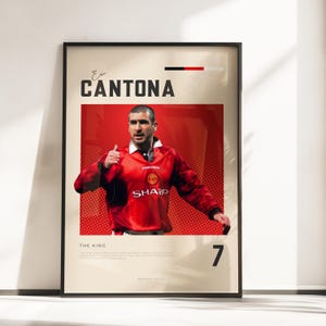 Póster de vibraciones retro de Eric Cantona | Leyenda del fútbol | Tamaños A3 y A4 | Marco negro opcional | Impresión fotográfica de alta calidad