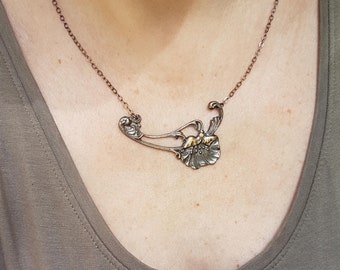 Poppy Choker - Etsy