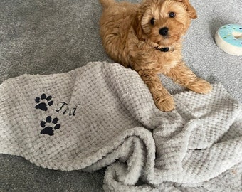 Personalised, embroidered dog/cat puppy/kitten/pet soft waffle blanket