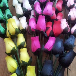 100 x rosas de madera de un solo tallo capullos de rosa de madera elija entre muchos colores rosas individuales sueltas: artesanía, decoración del hogar, creación de ramos, día de la madre imagen 8