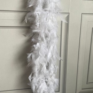 White Feather Boa Marabou Christmas Tree Decoration 150cm (60inch) Thin Feather Winter White Festive Décor. Hen Party Fancy Dress Decoration