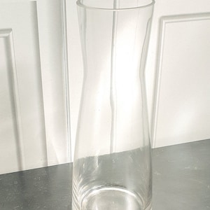 Elegante Klarglas Becher Vase Transparent 26cm Hoch Taillierte Vase für Frische oder Künstliche Blumen - Einfache Stilvolle Wohnkultur für Arrangements