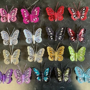 6 x Kleine Nylon Glitter Diamante Schmetterling Dekoration Metall Clips Auf Rückseite In Verschiedenen Farben 8cm Zum Basteln, Kuchendekoration, Hochzeit etc