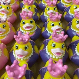 Queen Mini Rubber Duck Set: Fun Gift, Wedding Favour, Duck Race etc. Set of 6 Cute Royal Theme Ducks in Disguise with Bright Crowns & Pearls