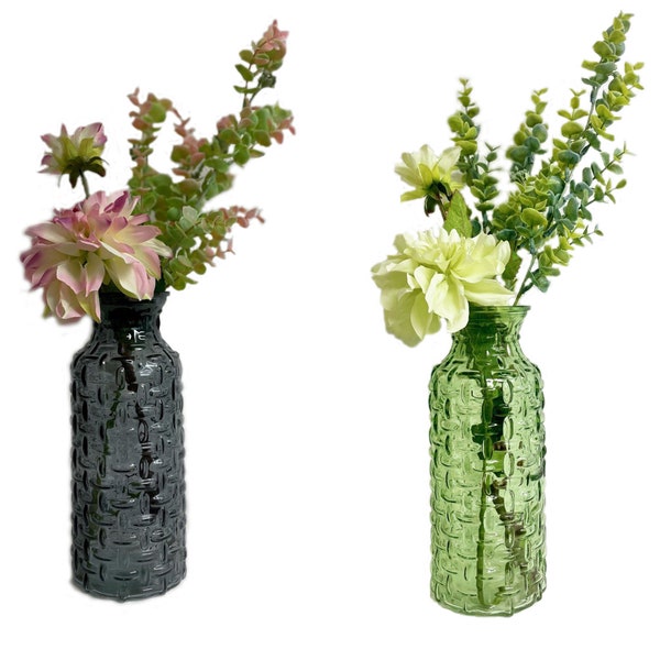 Vase en fleurs de dahlias et d'eucalyptus, fleurs artificielles en 2 couleurs différentes : vert clair et crème OU gris anthracite et rose foncé