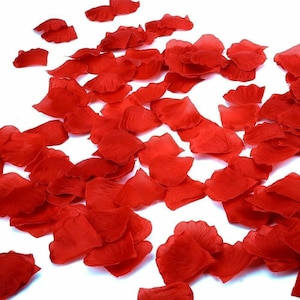 Pétales de rose rouges + de 150 pétales en tissu dans un sac en organza. Décoration romantique pour la Saint-Valentin pour table ou chambre à coucher, travaux manuels, confettis, projets