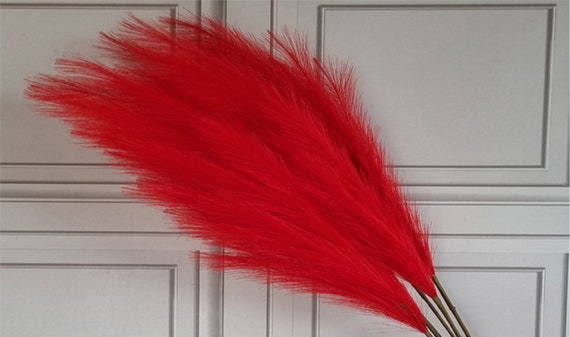 RED Großes Faux Pampasgras 3 Stiele 115cm hoch flauschiger künstlicher Trockenblumendekor in leuchtendem Rot - federleichtes langes Faux Pampasgras