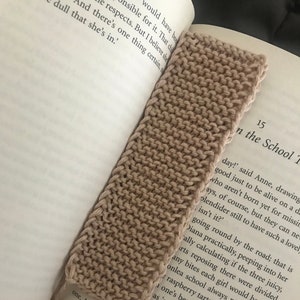 Easy Bookmark Knitting Pattern!