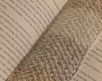 Seed Stitch Textured Bookmark Knitting Pattern