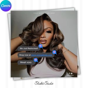 Op de afbeelding: Een social media afbeelding met een persoon met volumineus donkerbruin haar, gekleed in een lichtgekleurde top. Drie tekstballonnen met blauwe hartjes bevatten de tekst: We Just Restocked!, Shop now at www.yourwebsite.com en Mwah xoxo.
