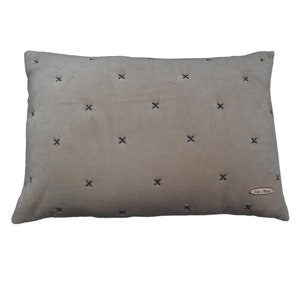 ETTA - Natural. 60 x 40cm boudoir cushion with a cross stitch quilted design.