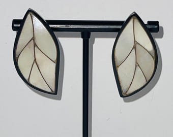 Vintage Mother of Pearl Inlay leaf earrings, black laquer wood