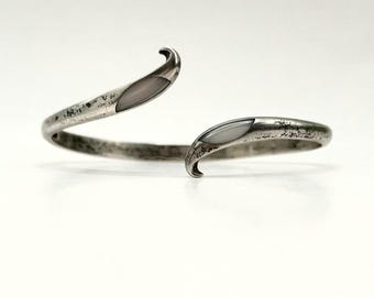 Vintage Sterling Silver Southwestern Bypass Cuff Bracelet Mother of Pearl Inlay