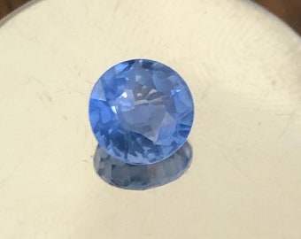 1.35cts Sapphire 5.9mm Cornflower Blue Round 5.9x 3.8mm VVS Heated