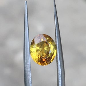 1.85ct Natur Oval Saphir Gelb Orange VVS1