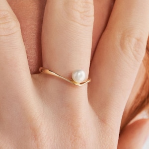 14k Solid Gold Dainty Pearl Ring, Art Deco & Minimalist Real Gold Natural Pearl Ring, Dainty Solitaire Statement Ring, Genuine Pearl Gift image 1