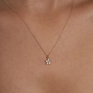 14k Solid Gold Diamond Flower Necklace, Diamond Choker Necklace, Four Diamond Necklace, 14K Real Gold Necklace for Women image 5