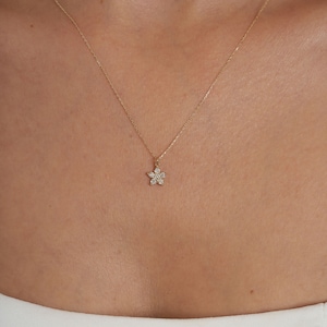 14k Solid Gold Diamond Flower Necklace, Diamond Choker Necklace, Four Diamond Necklace, 14K Real Gold Necklace for Women image 4