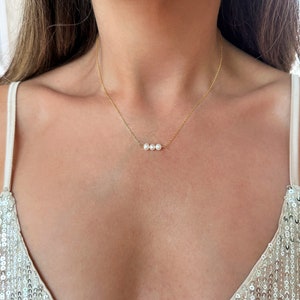 3 Pearls Necklace - Freshwater Pearl Necklace - Dainty Silver Gold Pearl Choker - Three Freshwater Pearls Necklace - Simple Pearl Necklace