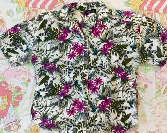 Vintage 80's Cascais of California floral button up shirt blouse shoulder pads hawaiian vacation 80s retro summer tiki