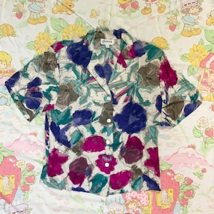 Vintage retro 80&#39;s Glenora floral button up blouse shoulder pads hawaiian button up 80s