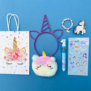 Sac de fête licorne 7 pièces - livraison le lendemain disponible, cadeau d'anniversaire licorne, cadeau de Noël licorne, remplissage de bas