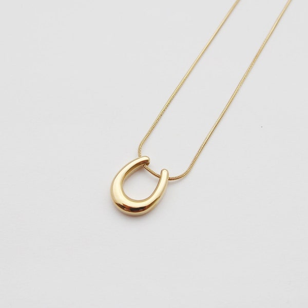 Smooth U-shaped Pendant Necklace Gift Stainless Steel 14K Gold Plated Horseshoe Necklace For Women