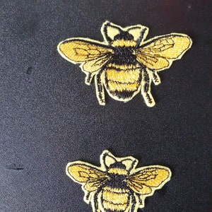 Small Bee Iron-On Patch: Embroidered Bumblebee Applique (5.5x4 cm)