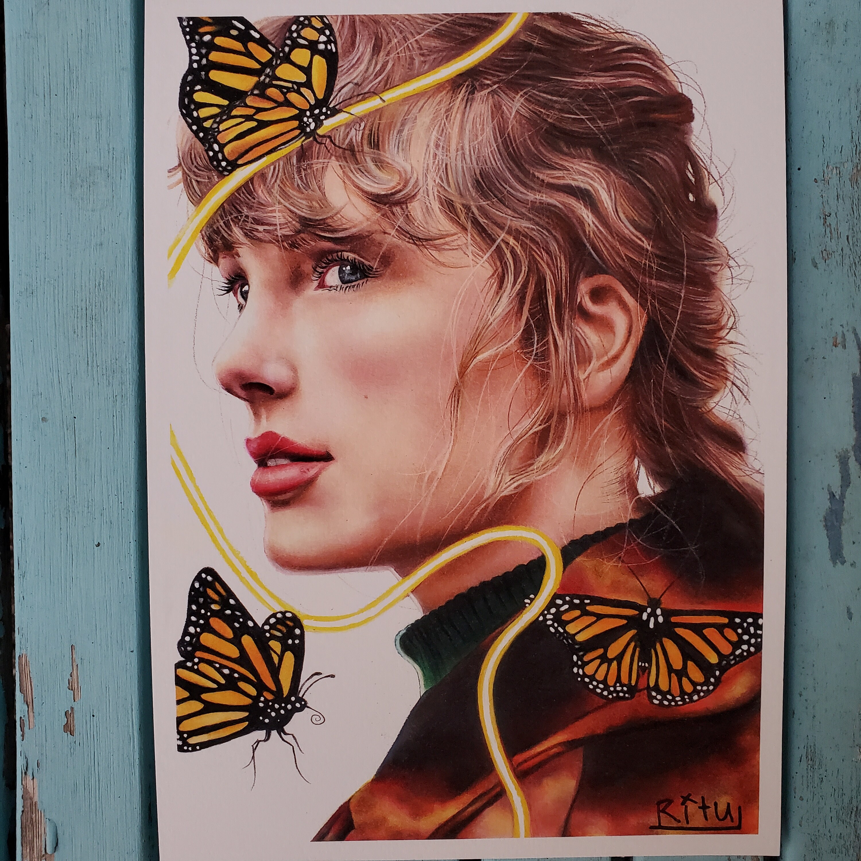 Taylor Swift Colored Pencil Drawing - Etsy