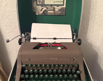 VTG 1953 Royal Quiet De Luxe Portable Typewriter Brown Tweed Hard Case EXC READ