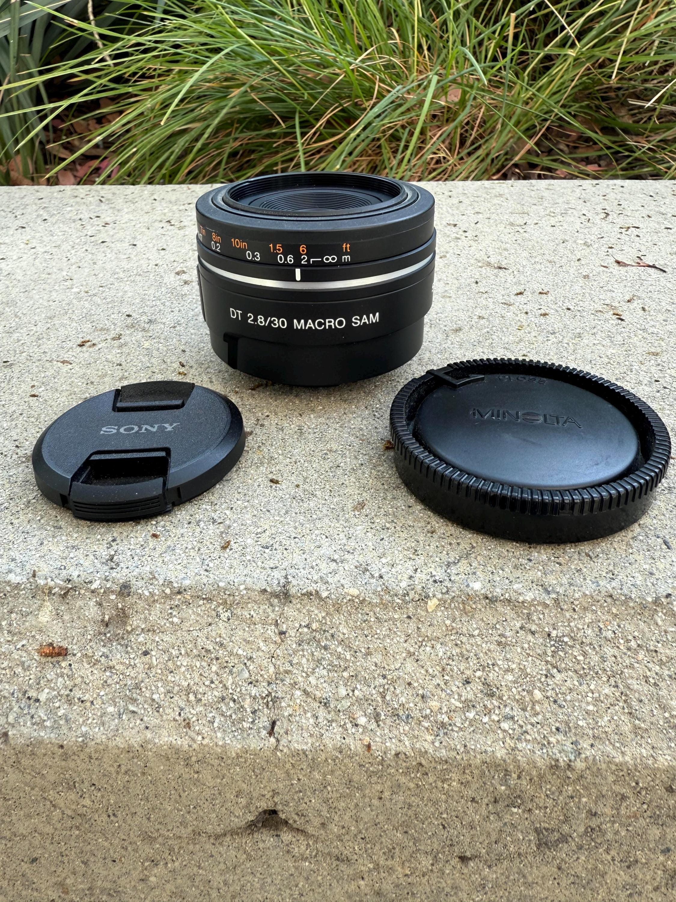 SONY α DT30mm F2.8 Macro SAM マクロ レンズ SONY DT 30mm F2.8 Macro SAM SAL30M28 価格比較 - 価格.com