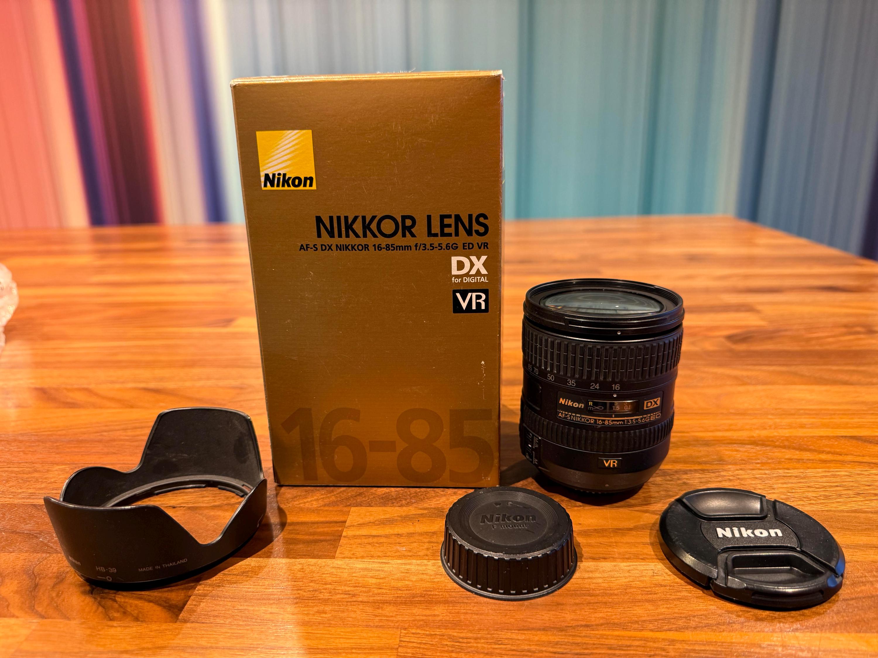 Nikon D5200 ＋ AF-S 16-85mm VR レンズ 41sj4fW0YXL.jpg