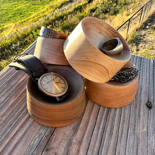 Reclaimed Maple, Walnut, Cherry Turned Hardwood Ring Dish/Jewelry Dish/Wedding Ring Dish/Wood Ring Holder/Engagement Gift For Him/Her