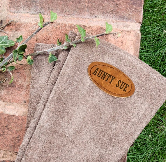 No más picaduras de ortiga- día de las madres Hogar y decoración Exterior y jardinería Guantes y delantales de jardinería Guantes de jardín de lujo para ella Guantes de jardín de cuero personalizados No más picaduras de ortiga- día de las madres Hogar y decoración Exterior y jardinería Guantes y delantales de jardinería Guantes de jardín de lujo para ella Guantes de jardín de cuero personalizados