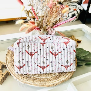 Large quilted toiletry bag