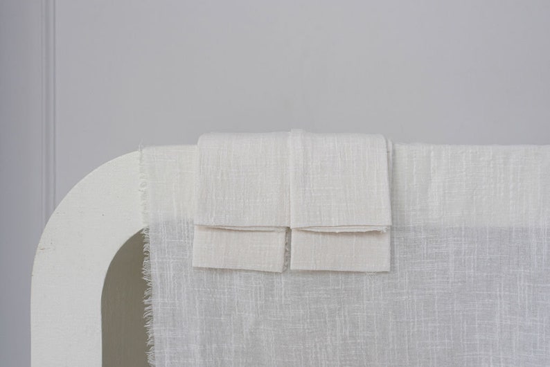 Bluum Maison Gauze Table Runner and Napkin - Thumbnail 4