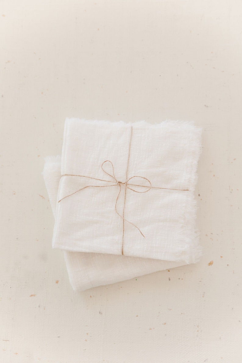 Bluum Maison Gauze Table Runner and Napkin - Thumbnail 3