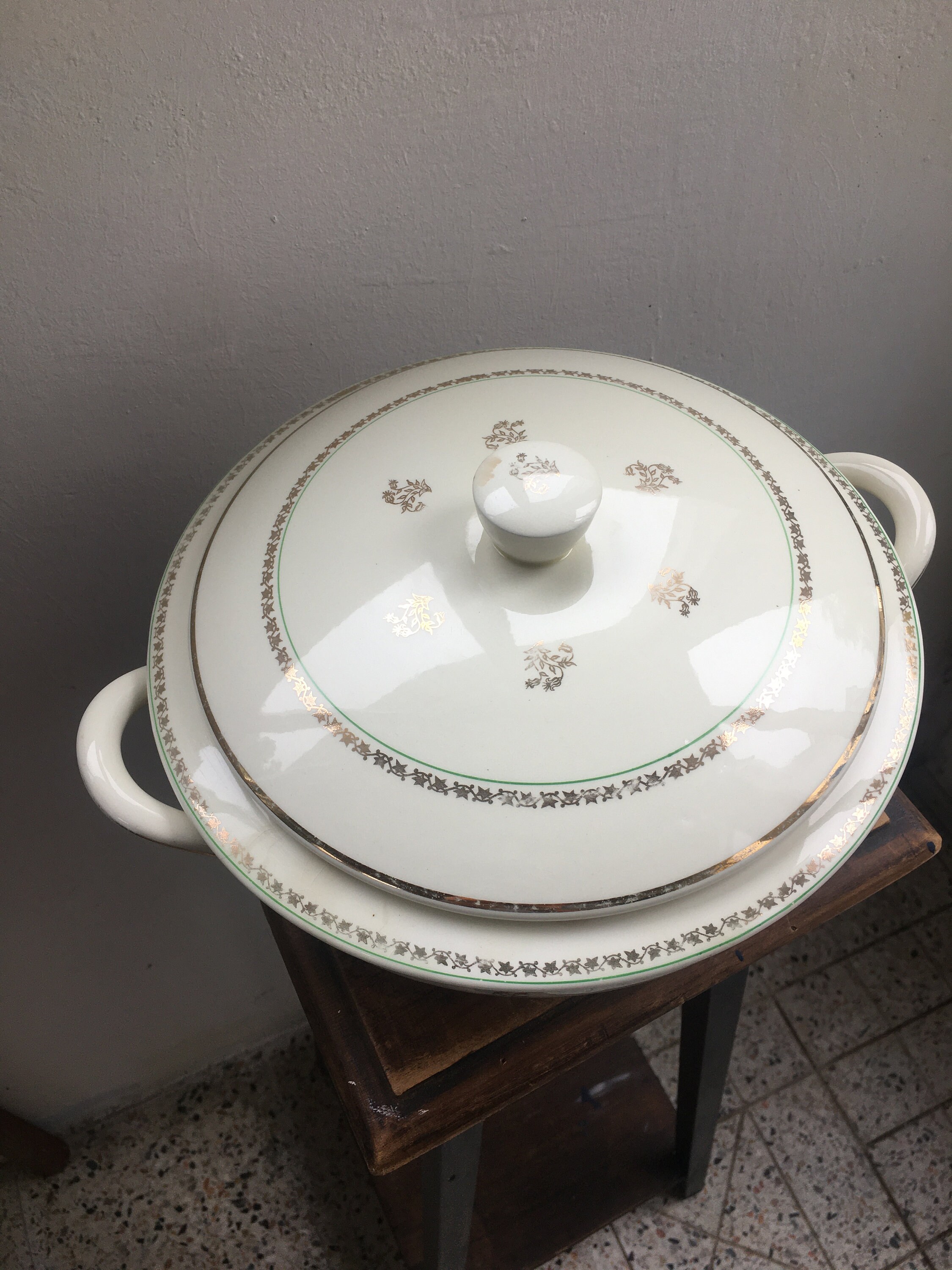 Soupiére ou Soup Tureen
