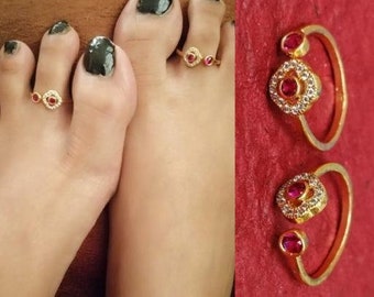 Indian Traditional Wedding Gold Oxidized Designer Toe Ring/Metal Brass Adjustable Toe Ring/ Women Party Wear Toe Ring/Bridal Party Wear Ring