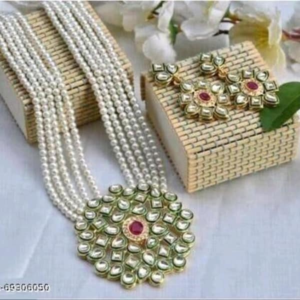 Collar Kundan de cuentas blancas/collar de boda grande/conjunto de pendientes de collar/conjunto de joyas/joyería de mujer/jhumka/collar/collar largo