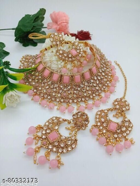 Glass on sale kundan jewellery