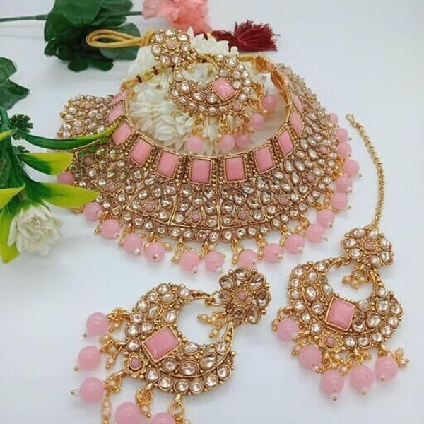 Light Pink Glass Beaded Big Kundan Choker Set/Festive Set/Necklace Set With Maangtika/Designer Kundan Choker set/Flower kundan set/ Pink