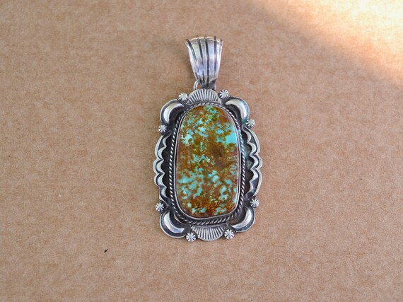 Native American Ornate Turquoise Pendant by Rober… - image 6