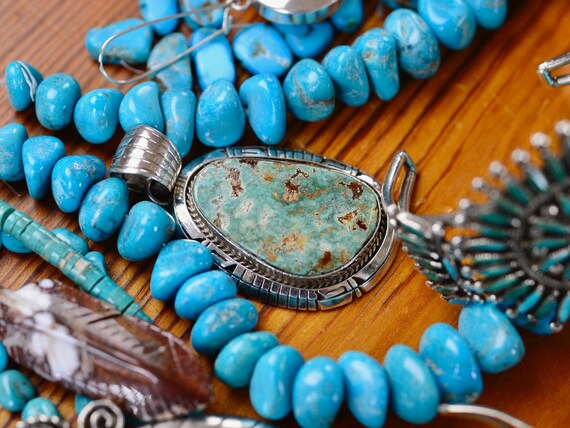Bold Native American Royston Turquoise Pendant by… - image 10