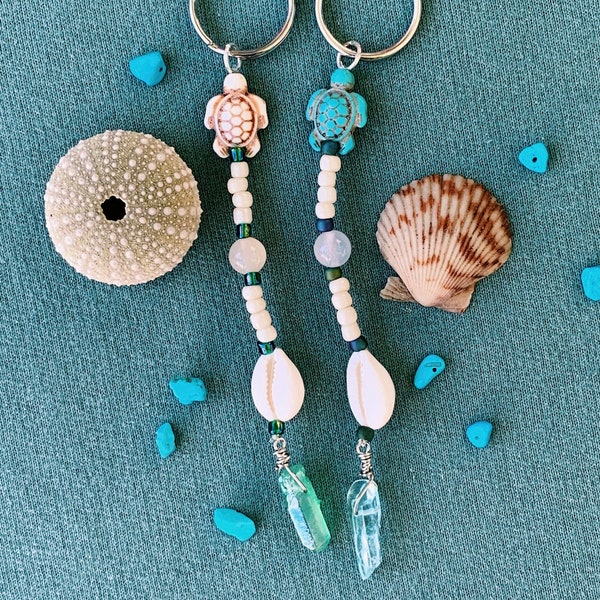 Beachy Sea Turtle Puka Shell Keychain Car Charm || Car Accessory, Rear View Mirror Accessory, Car Decor, Car Dangle