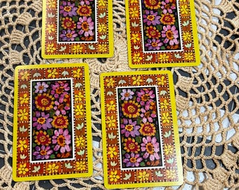 4 cartas de baralho vintage novas - / cartas alteradas / suprimentos para diário de lixo / cartas de baralho vintage / efêmeras / cartas de baralho de flores